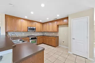 4207 Bayside Ct, Arlington, TX 76016 - Photo 12