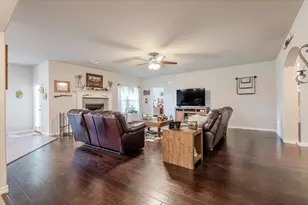 2222 Louis Tr, Weatherford, TX 76087 - Photo 22