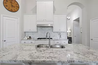 8028 Deep Water Cove, McKinney, TX 75071 - Photo 6
