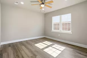 2908 Lulu Street W, Fort Worth, TX 76106 - Photo 4