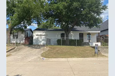 2908 Lulu Street W, Fort Worth, TX 76106 - Photo 2