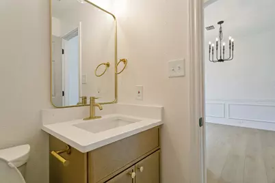 2116 Montclair Lane, Lewisville, TX 75067 - Photo 30