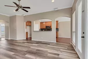 9112 Tyne Trail, Fort Worth, TX 76118 - Photo 14