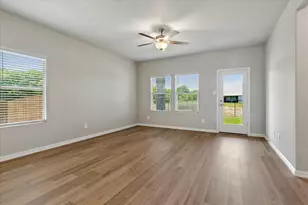 1414 Bridgestone Dr, Princeton, TX 75071 - Photo 4