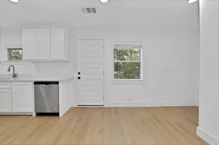 1520 Valley View St, Mesquite, TX 75149 - Photo 6
