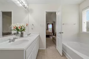 1516 Baslow Ln, Burleson, TX 76028 - Photo 20