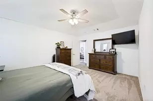 112 Towering Oaks Ct, Burleson, TX 76028 - Photo 14