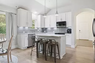 3312 Versante Dr, Bedford, TX 76021 - Photo 12