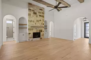 132 Oak Mdw Ln, Weatherford, TX 76085 - Photo 6