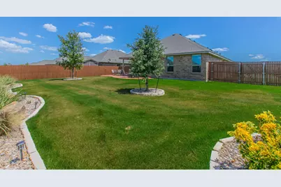 500 Smart Strike Trail, Granbury, TX 76049 - Photo 4