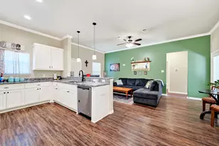 1007 Rebekah Dr, Seven Points, TX 75143 - Photo 12