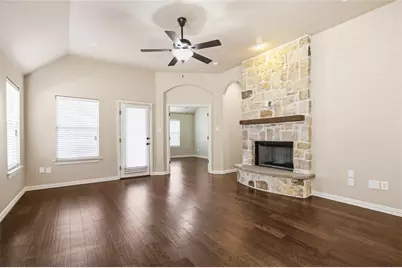 1004 Edgefield Lane, Forney, TX 75126 - Photo 8