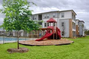 4800 W Illinois Ave, Dallas, TX 75211 - Photo 2