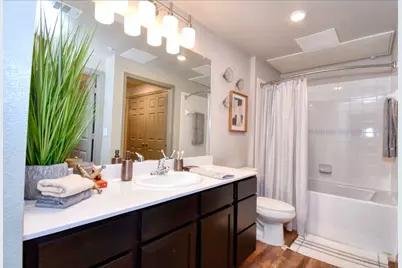 4800 W Illinois Avenue #3111, Dallas, TX 75211 - Photo 8