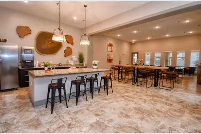 4800 W Illinois Avenue #2304, Dallas, TX 75211 - Photo 14