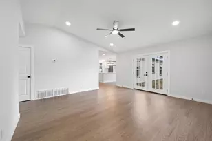 2118 Lamont Dr, Garland, TX 75040 - Photo 8