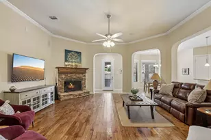 2810 Fossil Creek Dr, Midlothian, TX 76065 - Photo 2