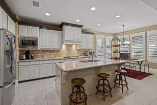 309 Longhorn Dr, McKinney, TX 75071 - Photo 2