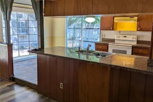 7501 Acapulco Rd, Fort Worth, TX 76112 - Photo 8
