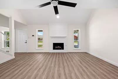 2006 Toulon Lane, Carrollton, TX 75007 - Photo 8