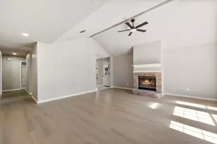 6314 Brookbriar Ct, Arlington, TX 76018 - Photo 2
