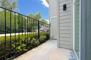 6900 Skillman St, Dallas, TX 75231 - Photo 22