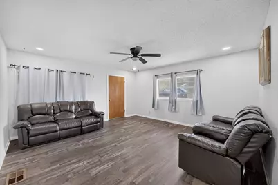 908 W Heron Street, Denison, TX 75020 - Photo 36