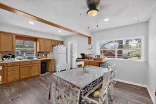 908 W Heron St, Denison, TX 75020 - Photo 36