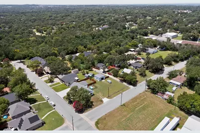 908 W Heron Street, Denison, TX 75020 - Photo 30