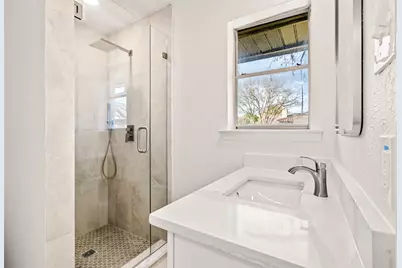 921 Bromwich Street, Garland, TX 75040 - Photo 22
