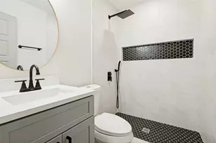 414 Dawson Cir, Grand Prairie, TX 75051 - Photo 22