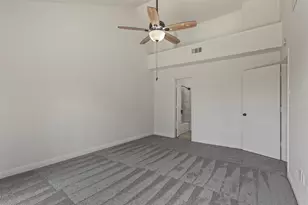 3701 Clover Hill Ln, Carrollton, TX 75007 - Photo 20