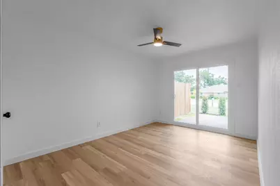 306 Bardfield Avenue, Garland, TX 75041 - Photo 22