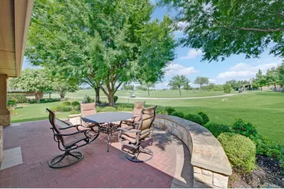 9905 Cypress Street, Denton, TX 76207 - Photo 8