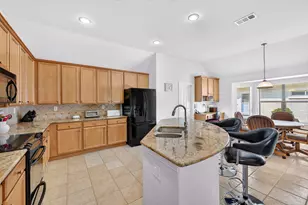 9905 Cypress St, Denton, TX 76207 - Photo 10