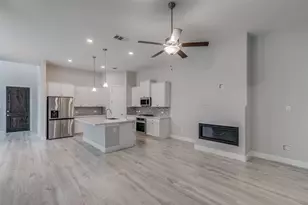 4322 Maple Bloom Dr, Arlington, TX 76005 - Photo 12