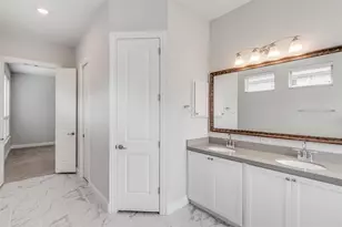 4322 Maple Bloom Dr, Arlington, TX 76005 - Photo 4