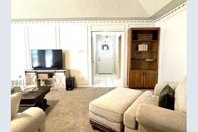 113 NE Timber Ridge Drive, Burleson, TX 76028 - Photo 4