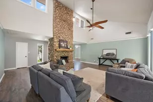2211 Southcrest Dr, Arlington, TX 76013 - Photo 6