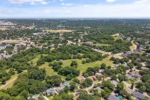 2211 Southcrest Dr, Arlington, TX 76013 - Photo 36