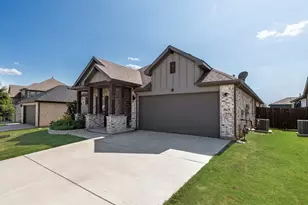 10629 Tuxinaw Trl, Fort Worth, TX 76179 - Photo 2