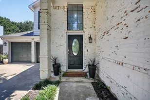 519 Fox Creek Ct, Denton, TX 76209 - Photo 4