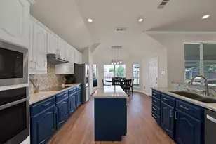 4677 Vespesian Ln, Grand Prairie, TX 75052 - Photo 18