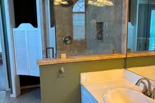 1826 Meadow Crest Dr, Grapevine, TX 76051 - Photo 22