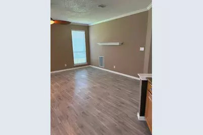 1826 Meadow Crest Drive, Grapevine, TX 76051 - Photo 10