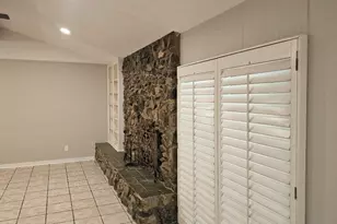 5660 Conlin Dr, Fort Worth, TX 76134 - Photo 2