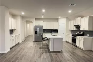 9905 Autumn Leaves Ln, Aubrey, TX 76227 - Photo 2