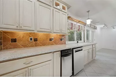 5068 Avery Lane, The Colony, TX 75056 - Photo 6