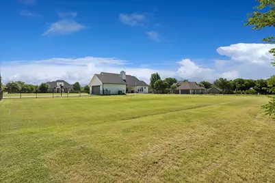 101 Orchard Acres Court, Ennis, TX 75119 - Photo 36