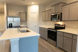 613 Breckenridge Pk Dr, Alvarado, TX 76009 - Photo 6